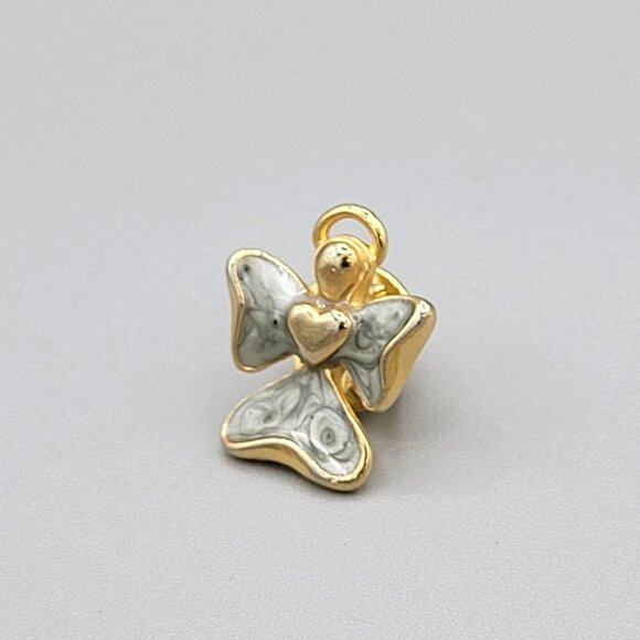 Mini CAMCO Hat Lapel Pin Angel With Heart Halo Gold Tone Enameled Vintage - Picture 2 of 6